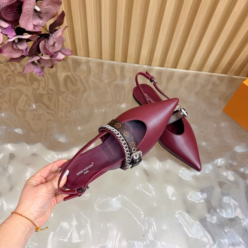 루이비통 바이브 체인 백스트랩 뾰족구두 샌들 001-252374