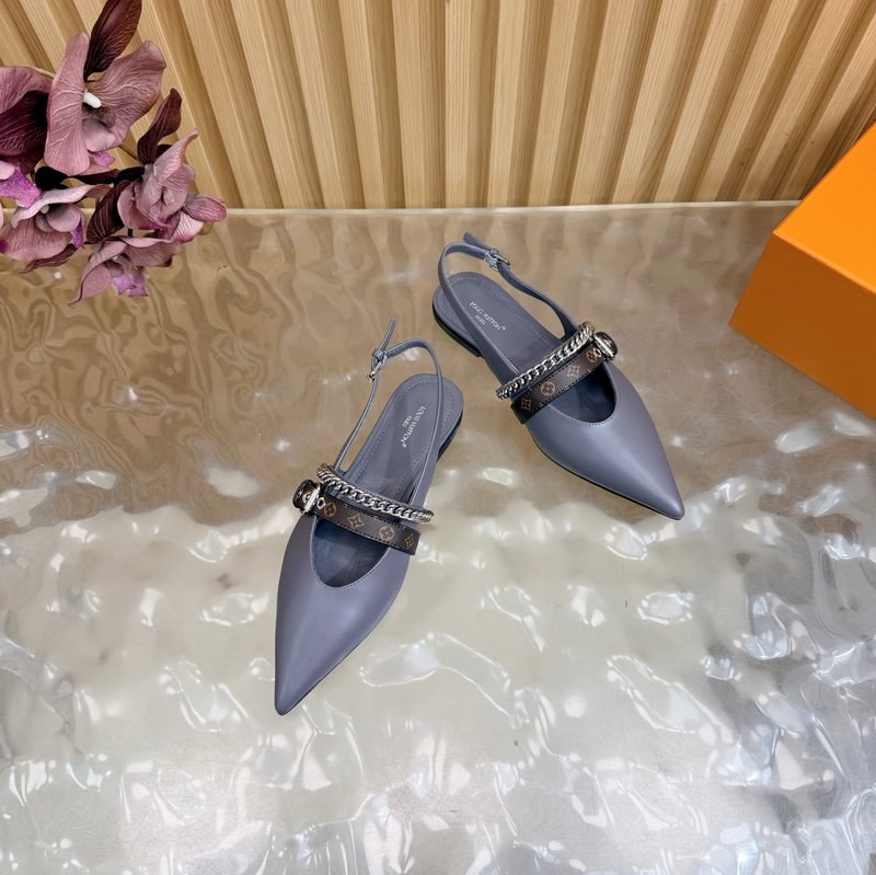 루이비통 바이브 체인 백스트랩 뾰족구두 샌들 001-252375