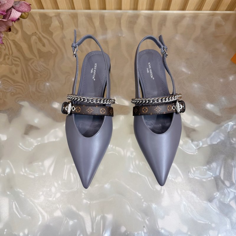 루이비통 바이브 체인 백스트랩 뾰족구두 샌들 001-252375