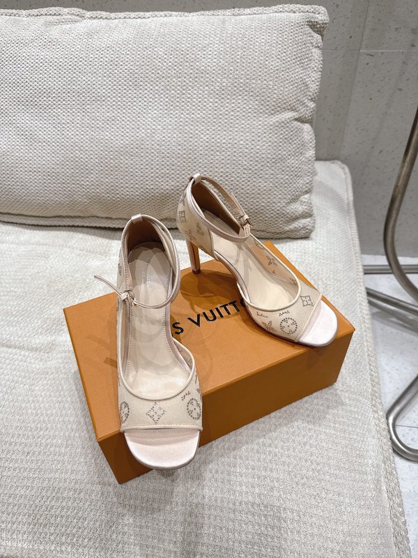 LV 메쉬 크리스탈 하이힐 샌들 001-252414