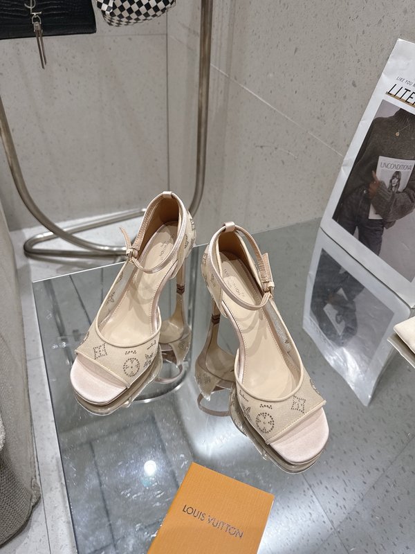 LV 메쉬 크리스탈 하이힐 샌들 001-252414