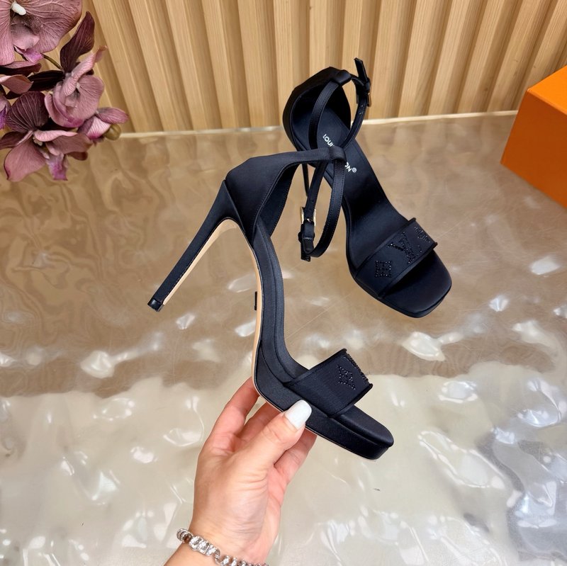 루이비통 메쉬 플랫폼 하이힐 샌들 001-252470