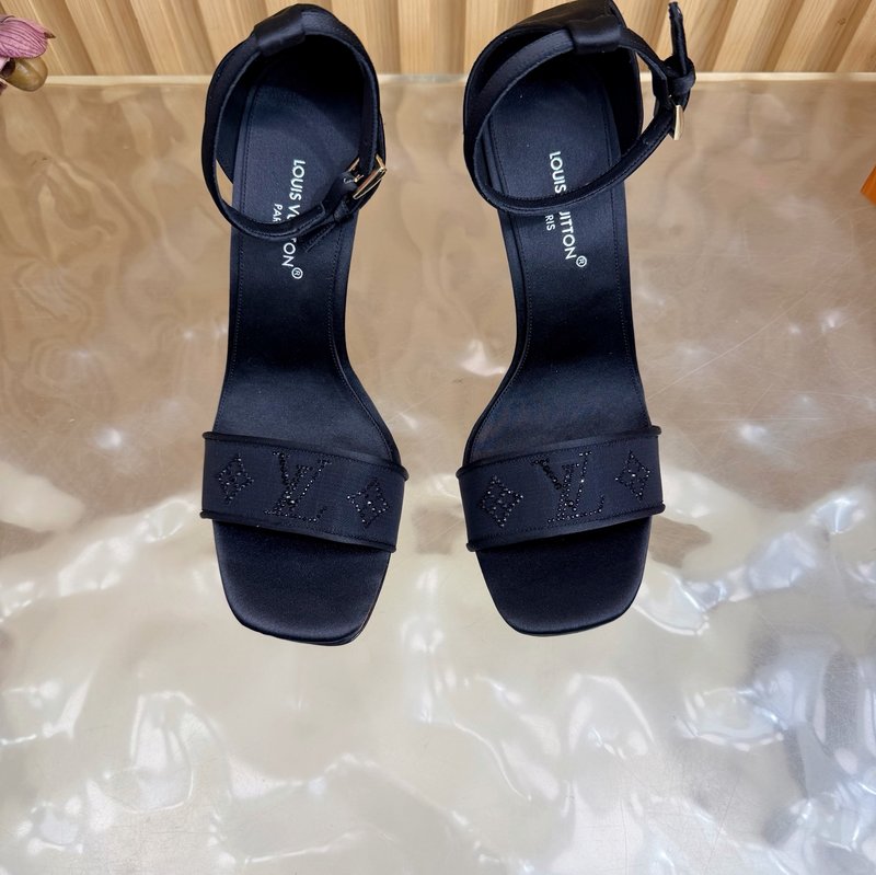 루이비통 메쉬 플랫폼 하이힐 샌들 001-252470