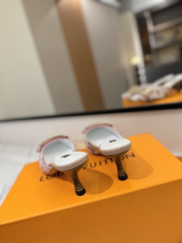LV 모노그램 데님 버클 하이힐 샌들 001-252484