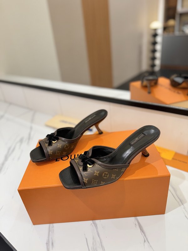 LV 모노그램 데님 하이힐 샌들 여성용 001-252494