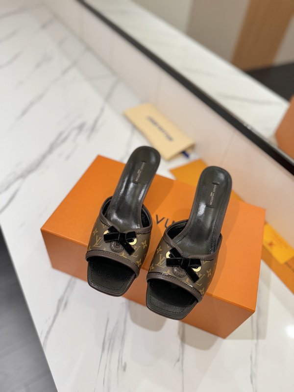 LV 모노그램 데님 하이힐 샌들 여성용 001-252494