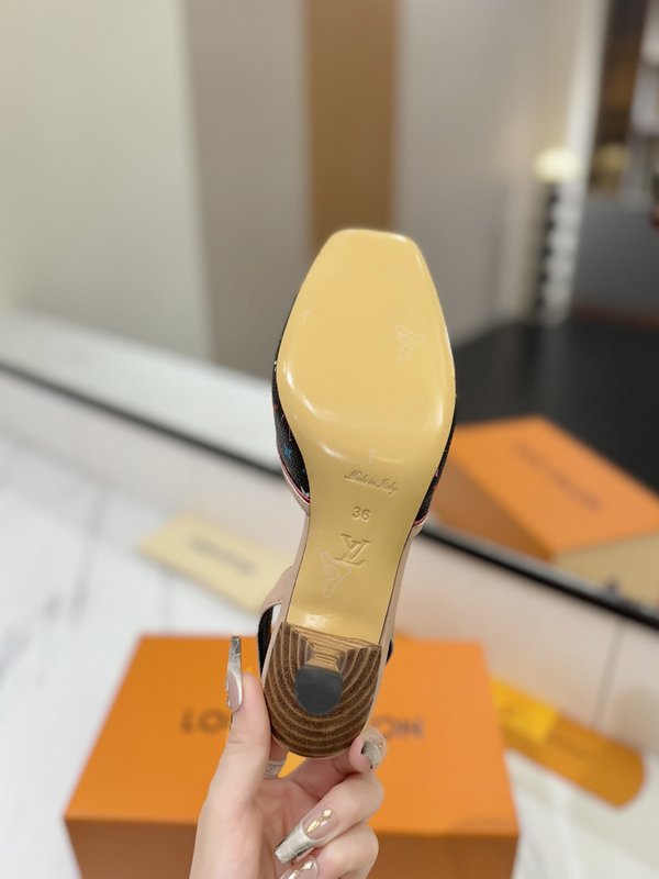 LV 모노그램 데님 버클 하이힐 샌들 001-252507