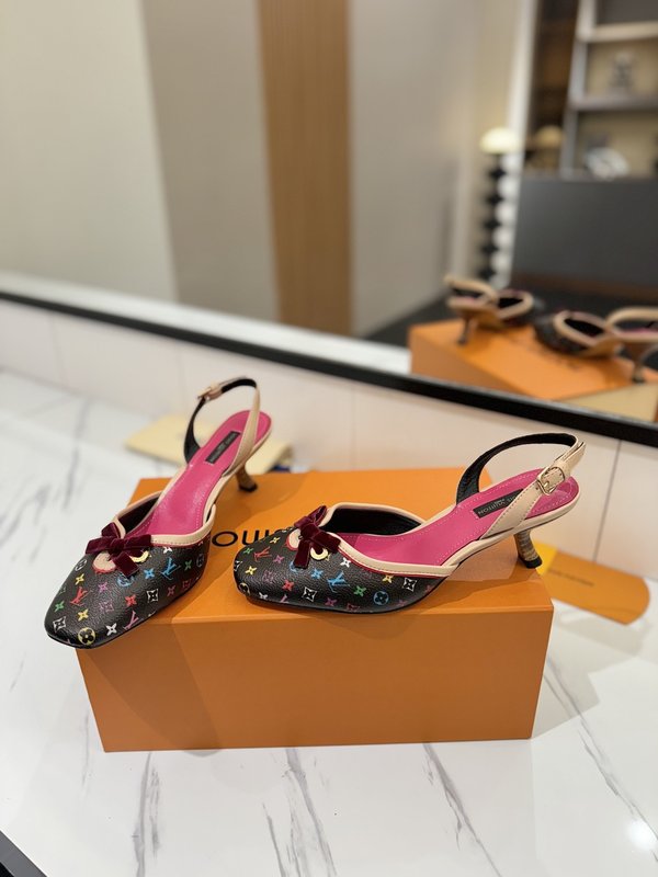 LV 모노그램 데님 버클 하이힐 샌들 001-252507