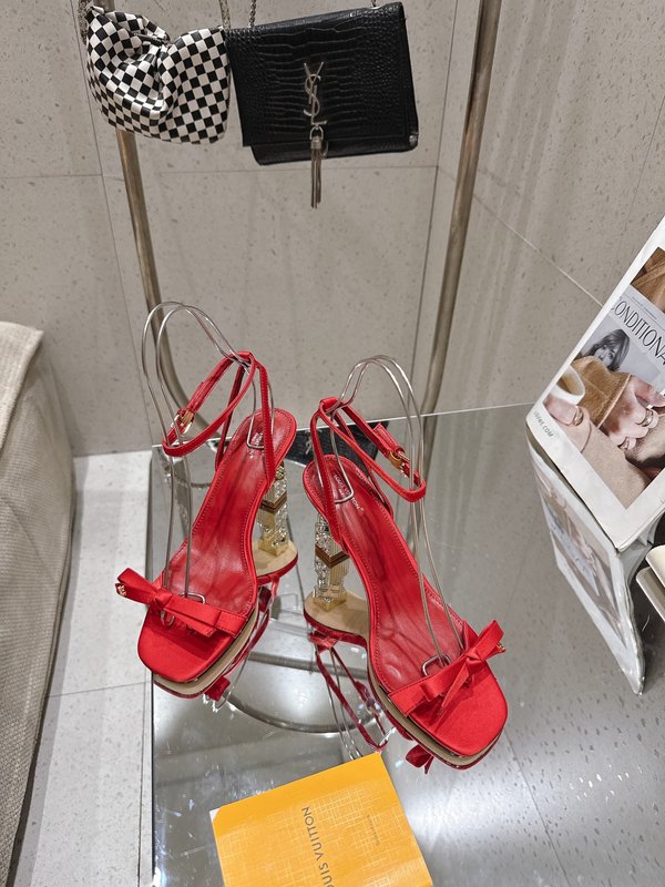 LV 큐브 힐 샌들 001-252536