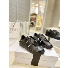 발렌티노 클래식 컬러블록 커플 스니커즈 001-252548
