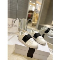 발렌티노 클래식 컬러블록 커플 스니커즈 001-252549