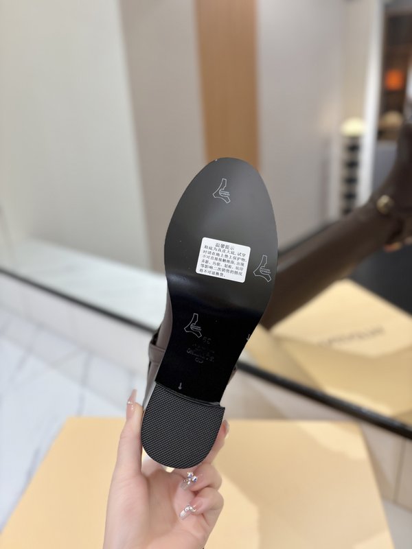 발렌티노 빈티지 버클 라운드 토 니트 부츠 001-252579