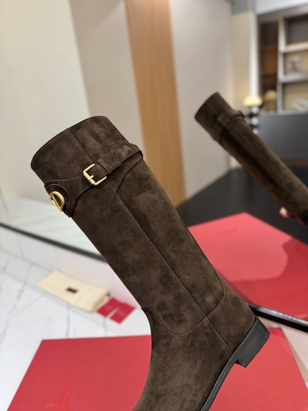 발렌티노 빈티지 버클 라운드 토 니부츠 001-252586