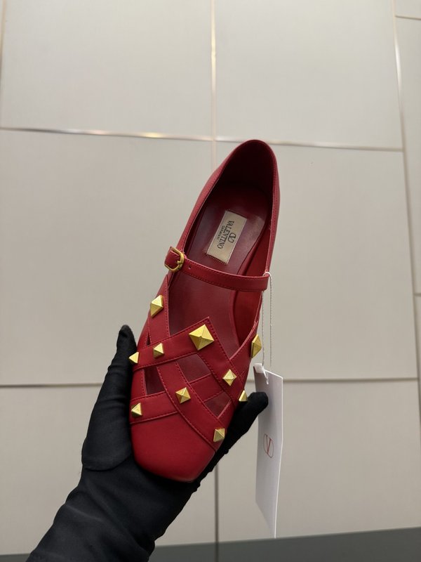 발렌티노 2026 봄여름 신상 레드 하이힐 샌들 001-252597