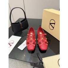 발렌티노 2026 봄여름 신상 레드 하이힐 샌들 001-252597