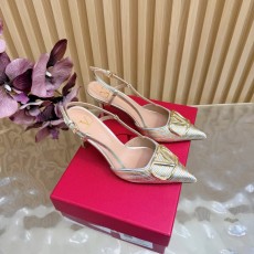 발렌티노 스트랩 하이힐 샌들 001-252614