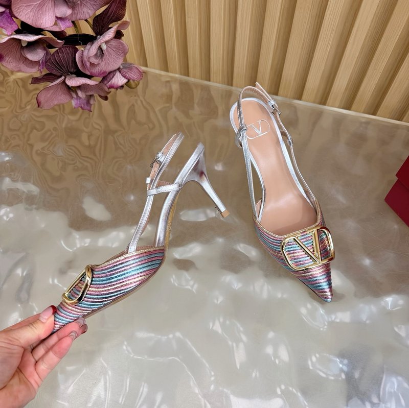 발렌티노 스트랩 힐 샌들 001-252616