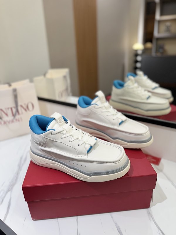 발렌티노 미드탑 커플 운동화 001-252656