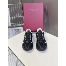 발렌티노 레트로 플릿 컬러 대디 스니커즈 001-252696
