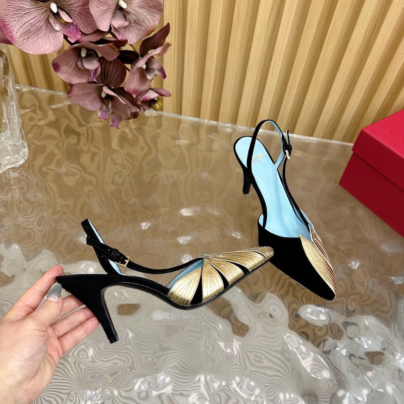 발렌티노 피쉬스케일 다이아몬드 힐 샌들 001-252704