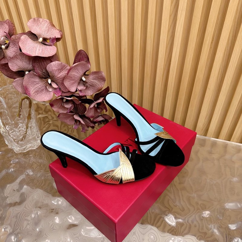 발렌티노 피쉬스케일 다이아몬드 힐 샌들 001-252706