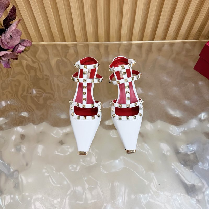 발렌티노 스터드 뾰족구두 하이힐 샌들 001-252713