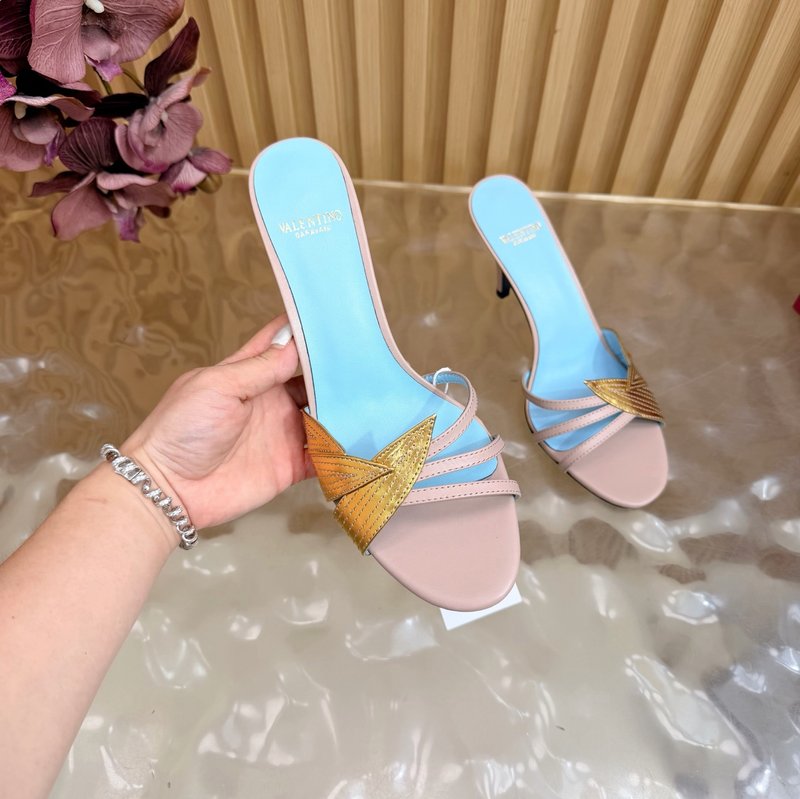 발렌티노 물고기 비늘 다이아몬드 하이힐 샌들 001-252716