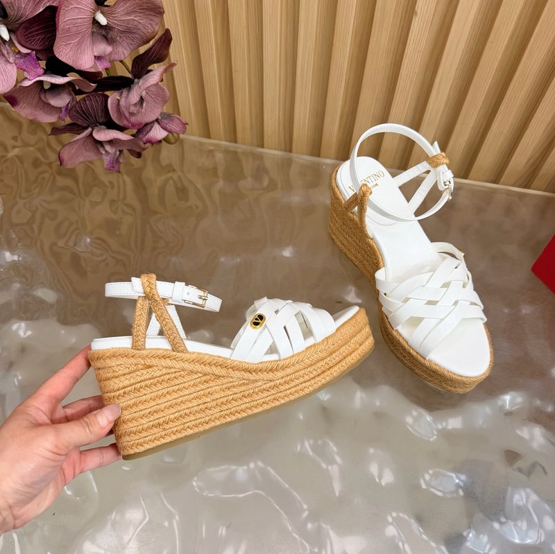 발렌티노 V 버클 로프 위빙 하이힐 샌들 001-252741