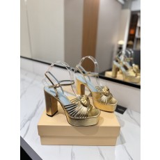 발렌티노 티크 V 버클 하트 힐 샌들 001-252755