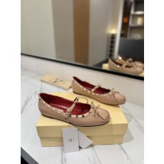 발렌티노 리벳 원스트랩 발레리나 슈즈 001-252780