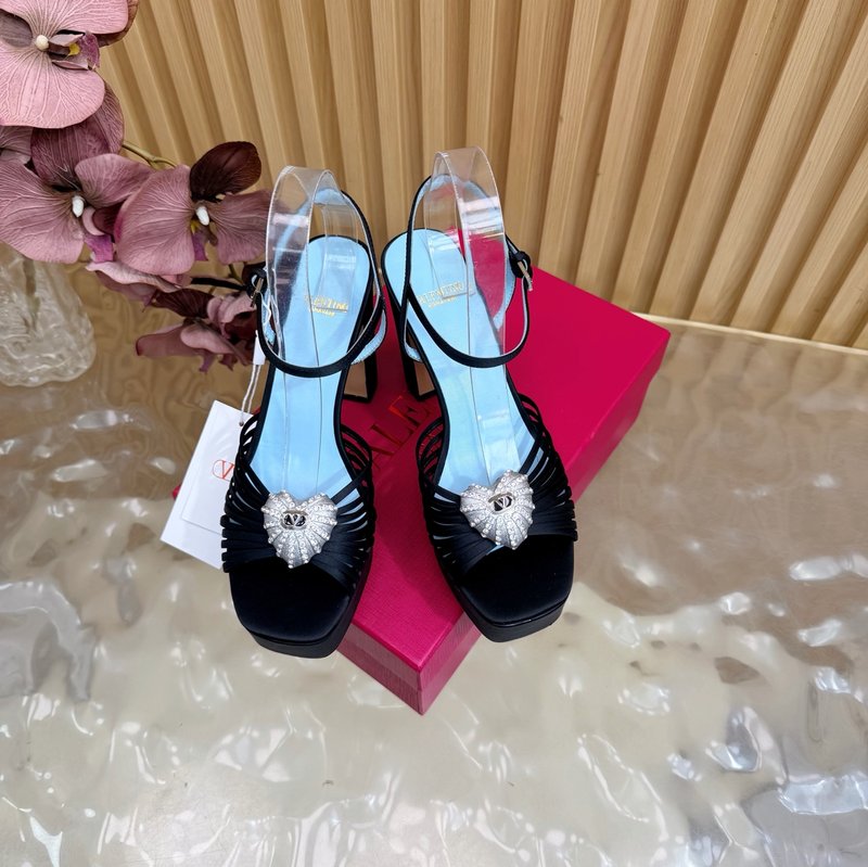 발렌티노 하이힐 플랫폼 실크 샌들 001-252789