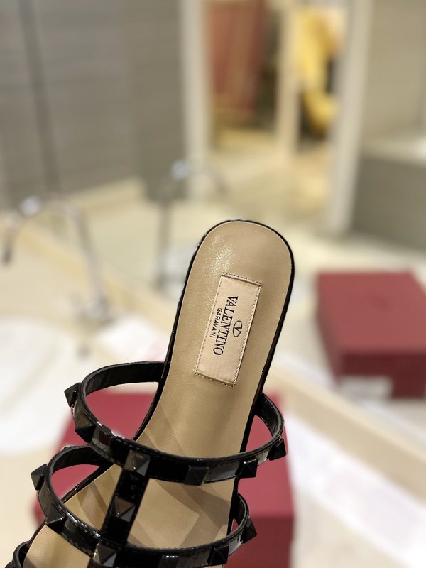 발렌티노 클래식 왕자 슬리퍼 여성용 001-252825