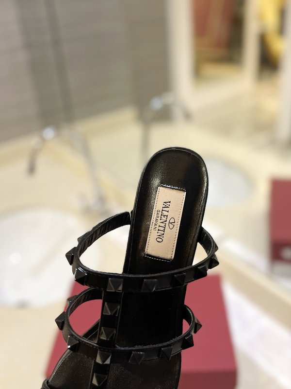 발렌티노 클래식 왕자 슬리퍼 여성용 001-252839
