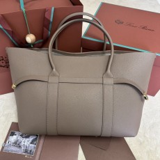 로로피아나 기에라 쇼퍼백 라이트그레이 001-252905