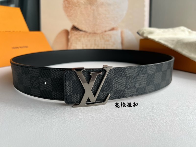 루이비통 이니셜 양면 버클 벨트 001-252933