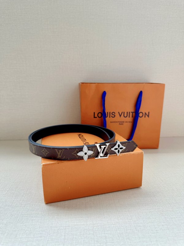 LV 트리오 양면 벨트 모노그램 캔버스와 가죽 001-253031