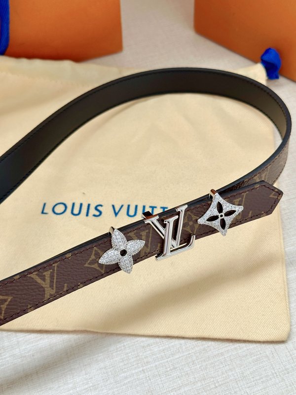 LV 트리오 양면 벨트 모노그램 캔버스와 가죽 001-253031