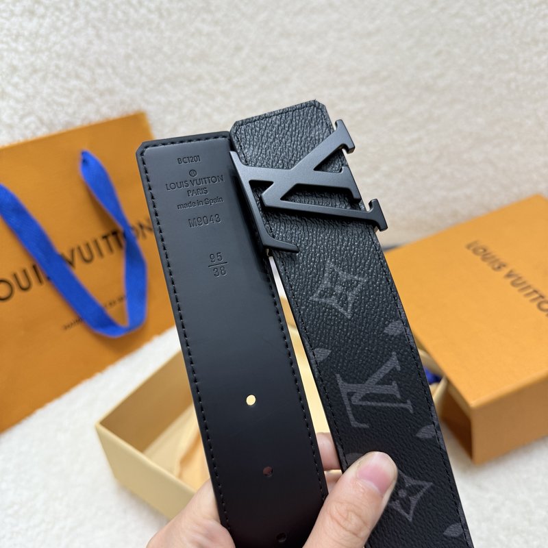 루이비통 클래식 메탈 로고 벨트 001-253051