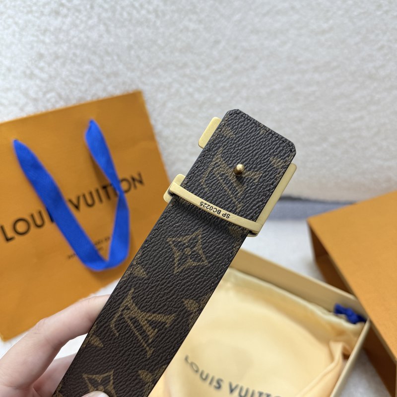 루이비통 클래식 메탈 로고 벨트 001-253056