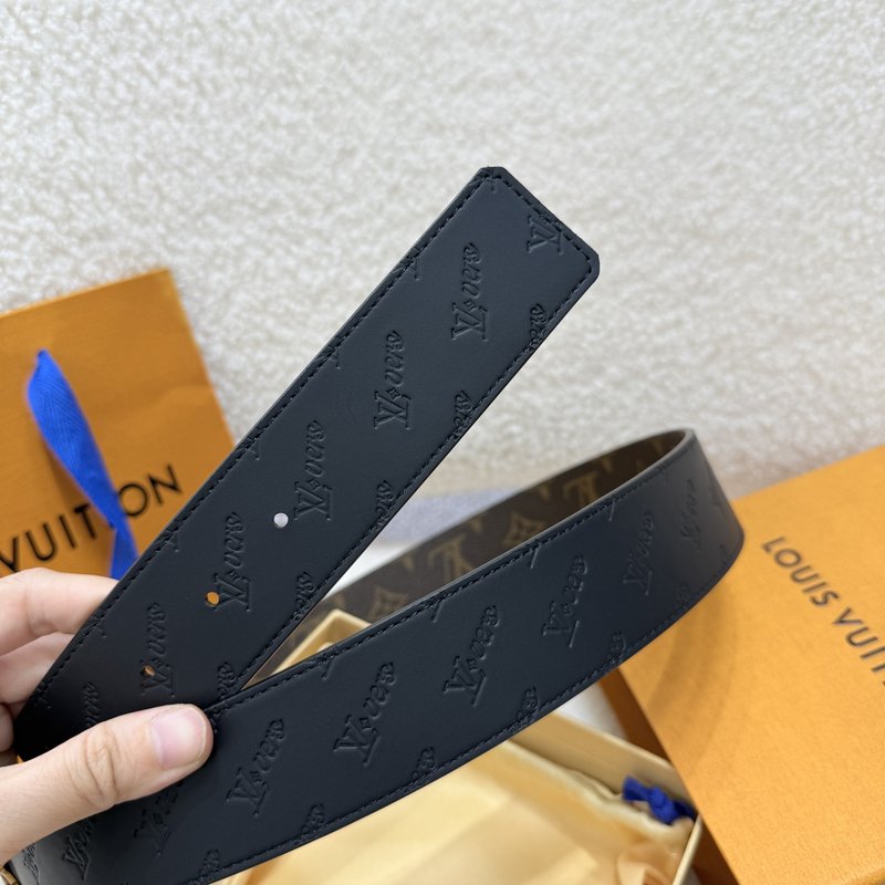 루이비통 클래식 메탈 로고 벨트 001-253056