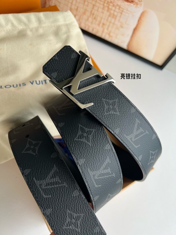 LV 이니셜 양면 벨트 001-253100