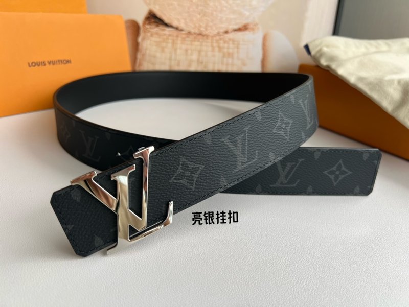 LV 이니셜 양면 벨트 001-253100