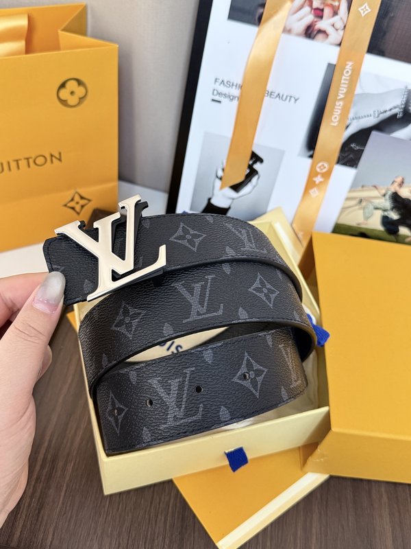 루이비통 클래식 양면 모노그램 벨트 40mm 001-253130