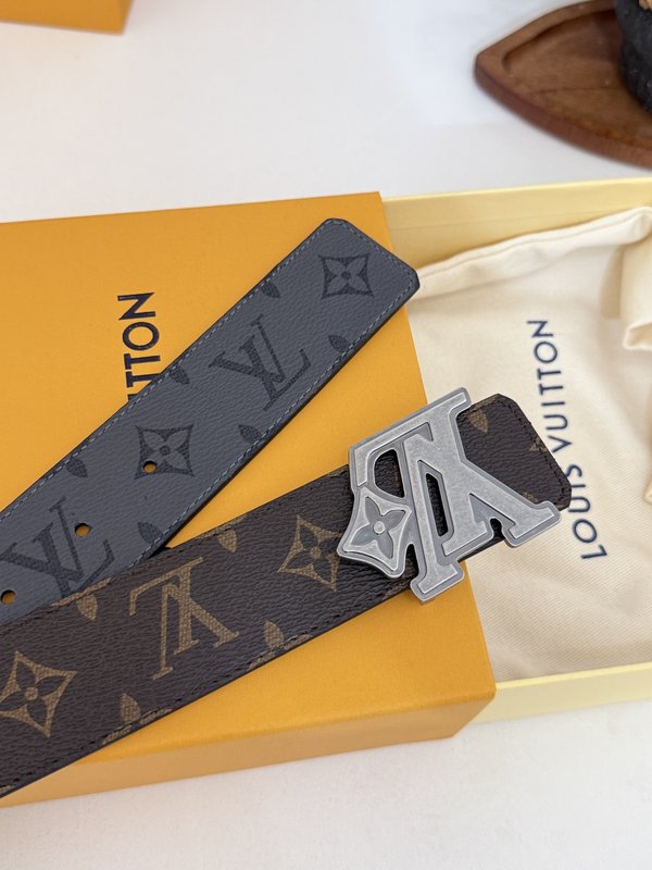 LV 더블 컬러 모노그램 버클 벨트 001-253195