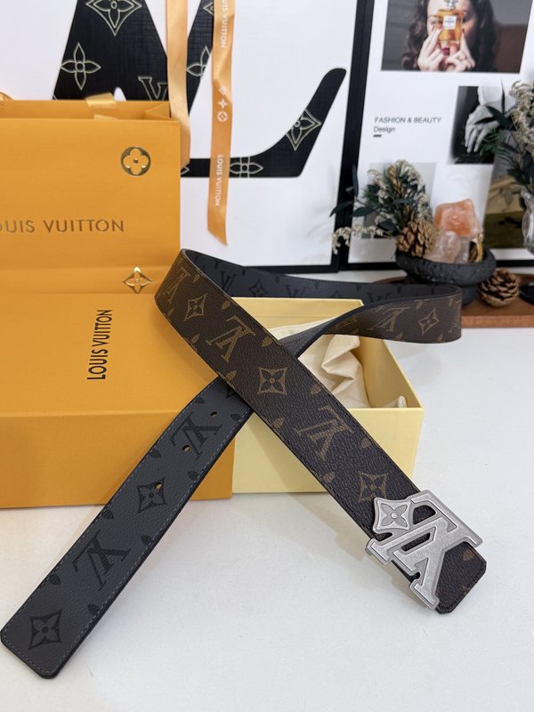 LV 더블 컬러 모노그램 버클 벨트 001-253195