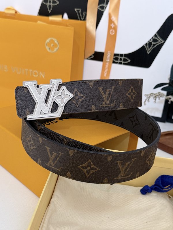 LV 더블 컬러 모노그램 버클 벨트 001-253195