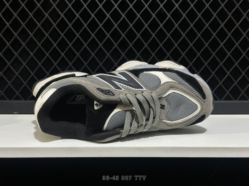 뉴발란스 NB9060 레트로 러닝화 001-253638
