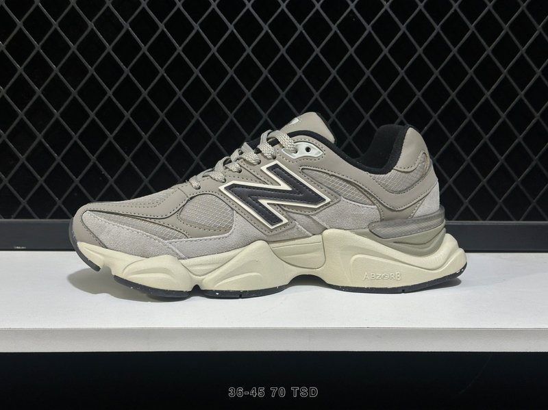 뉴발란스 NB9060 레트로 데일리 스니커즈 001-253639