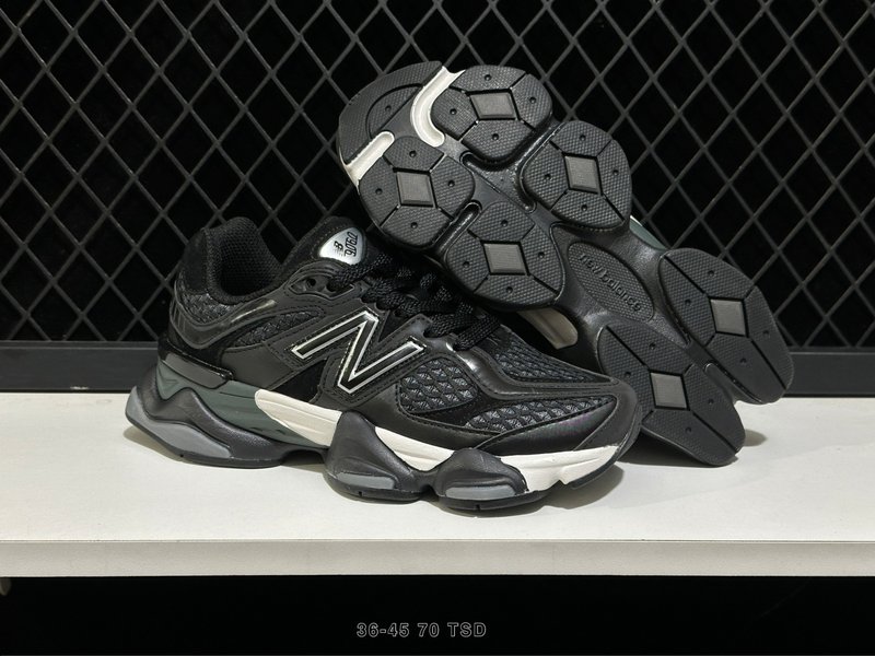 뉴발란스 NB9060 레트로 러닝화 001-253647