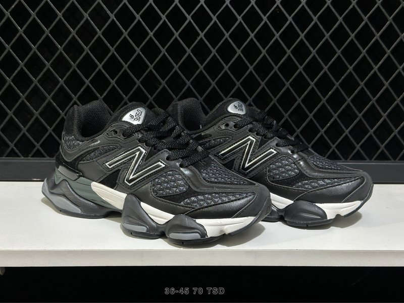 뉴발란스 NB9060 레트로 러닝화 001-253647